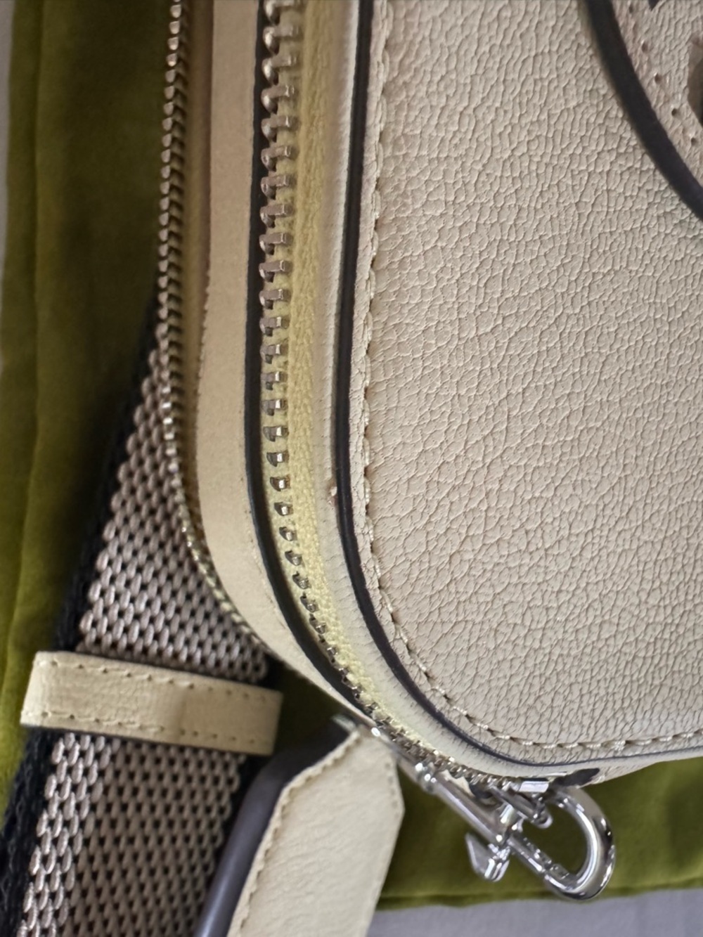 Tory Burch Lemonade Miller Mini Crossbody Bag Tag - Picture 9 of 9